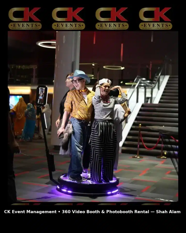 CK Event Management 360 photo booth & 360 video booth rental in Shah Alam, Malaysia; immersive photobooth for conventions and family days.